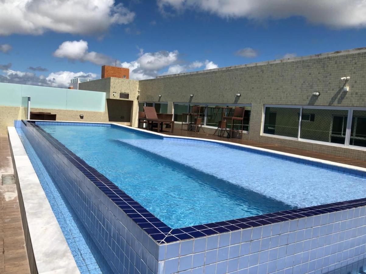 Confortável Flat com piscina de borda infinita na cobertura Cabedelo Esterno foto