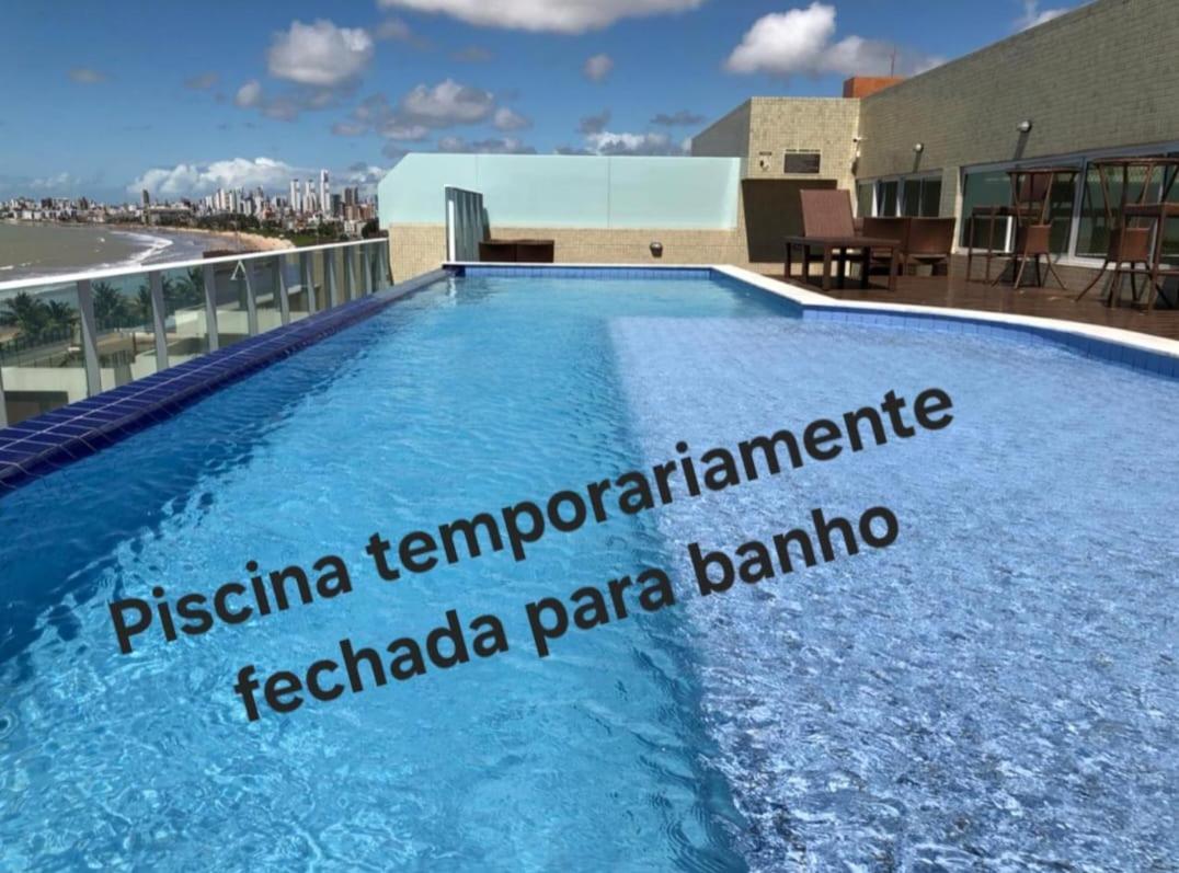 Confortável Flat com piscina de borda infinita na cobertura Cabedelo Esterno foto